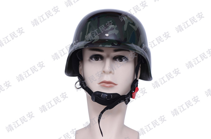 德式头盔 迷彩.jpg